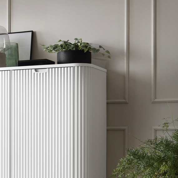 Highboard mit Lamellen auf hohen Beinen CARLO Weiß