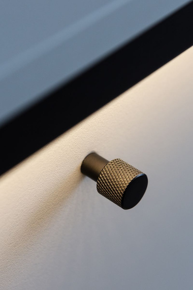 Kommode mit 4 Schubladen led MIYA