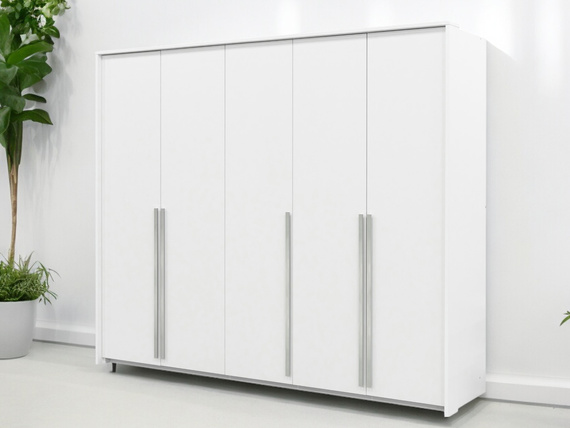 Geräumige Garderobe für den Flur GOLDAS Weiß